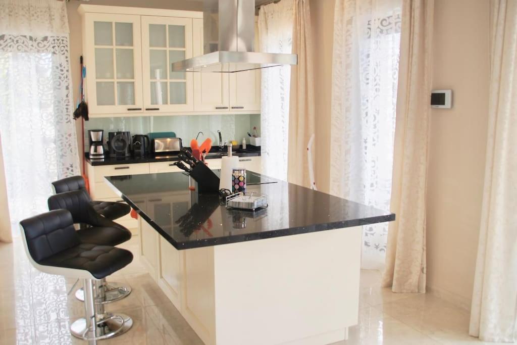 Villa Vista Bella Costa Adeje In Ruhiger Villengegend Mit Meerblick Buitenkant foto